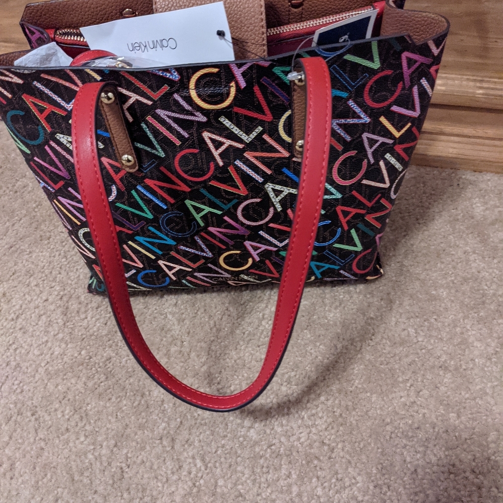 NWT Calvin Klein purse